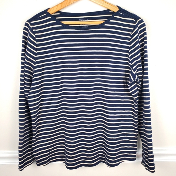 L.L. Bean Navy and White Striped Shirt. Women's XL. H106 - Picture 1 of 9